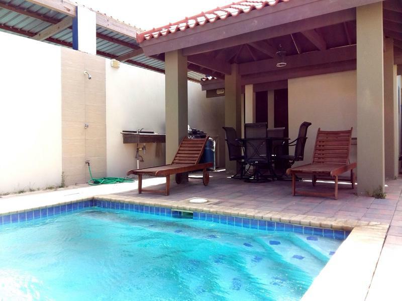 Dorado Eagle Beach Hotel Oranjestad Extérieur photo